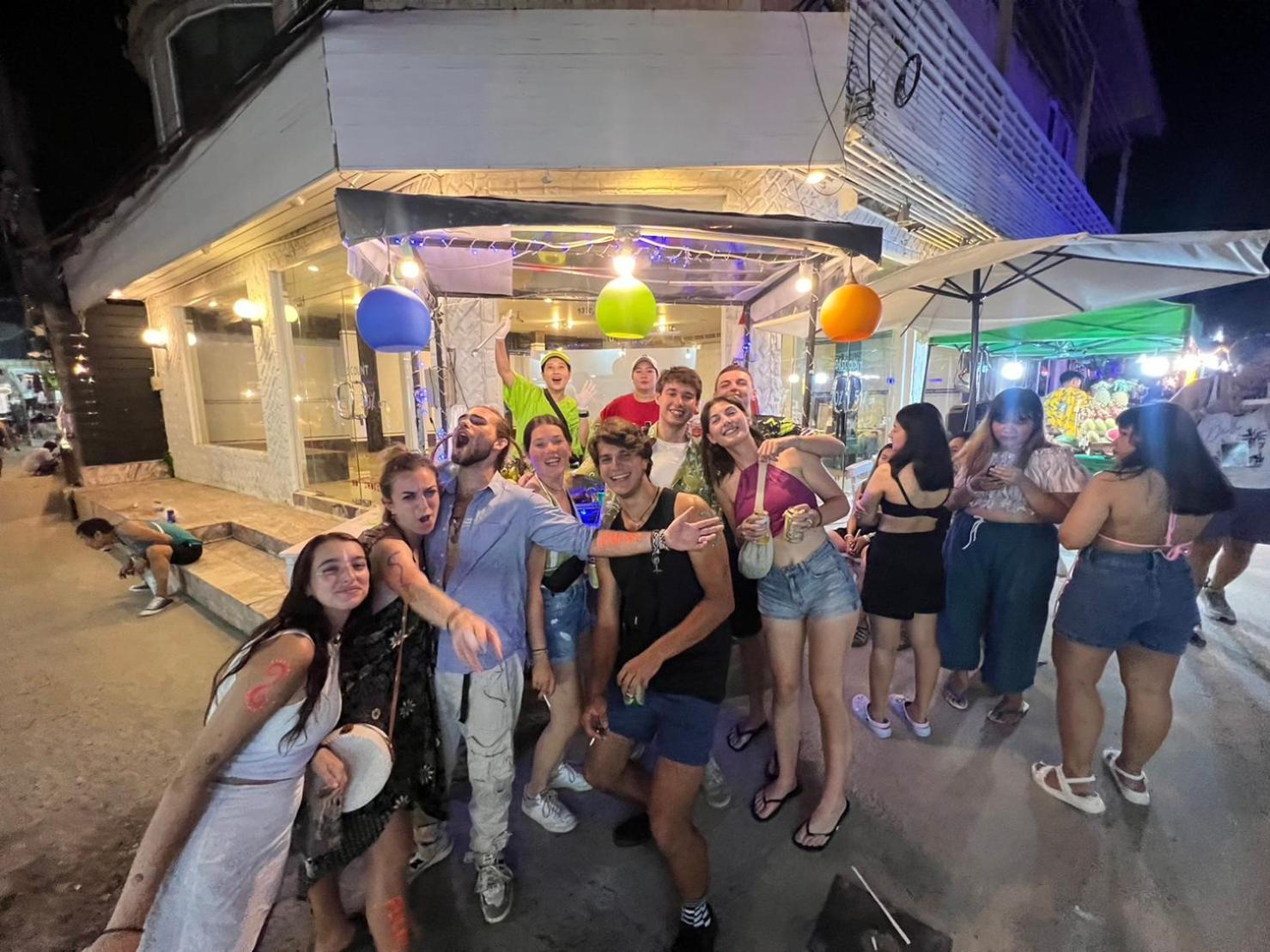 U Hostel Koh Phangan Хаад Рин Екстериор снимка