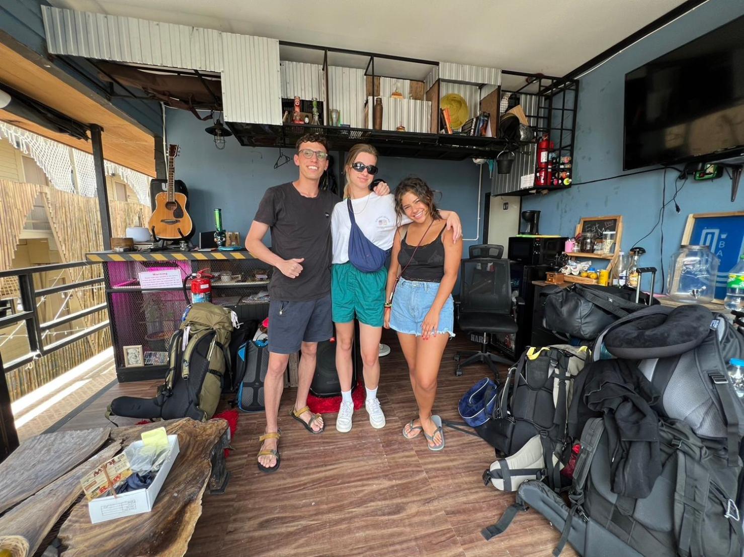 U Hostel Koh Phangan Хаад Рин Екстериор снимка