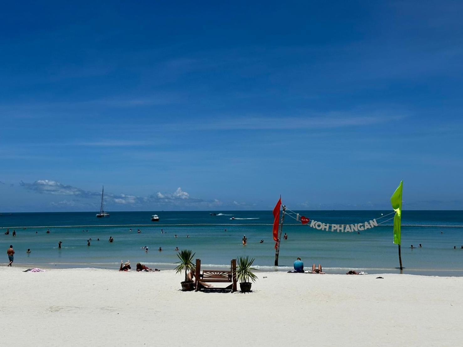 U Hostel Koh Phangan Хаад Рин Екстериор снимка